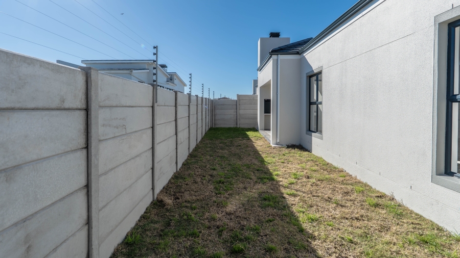 3 Bedroom Property for Sale in Haasendal Western Cape